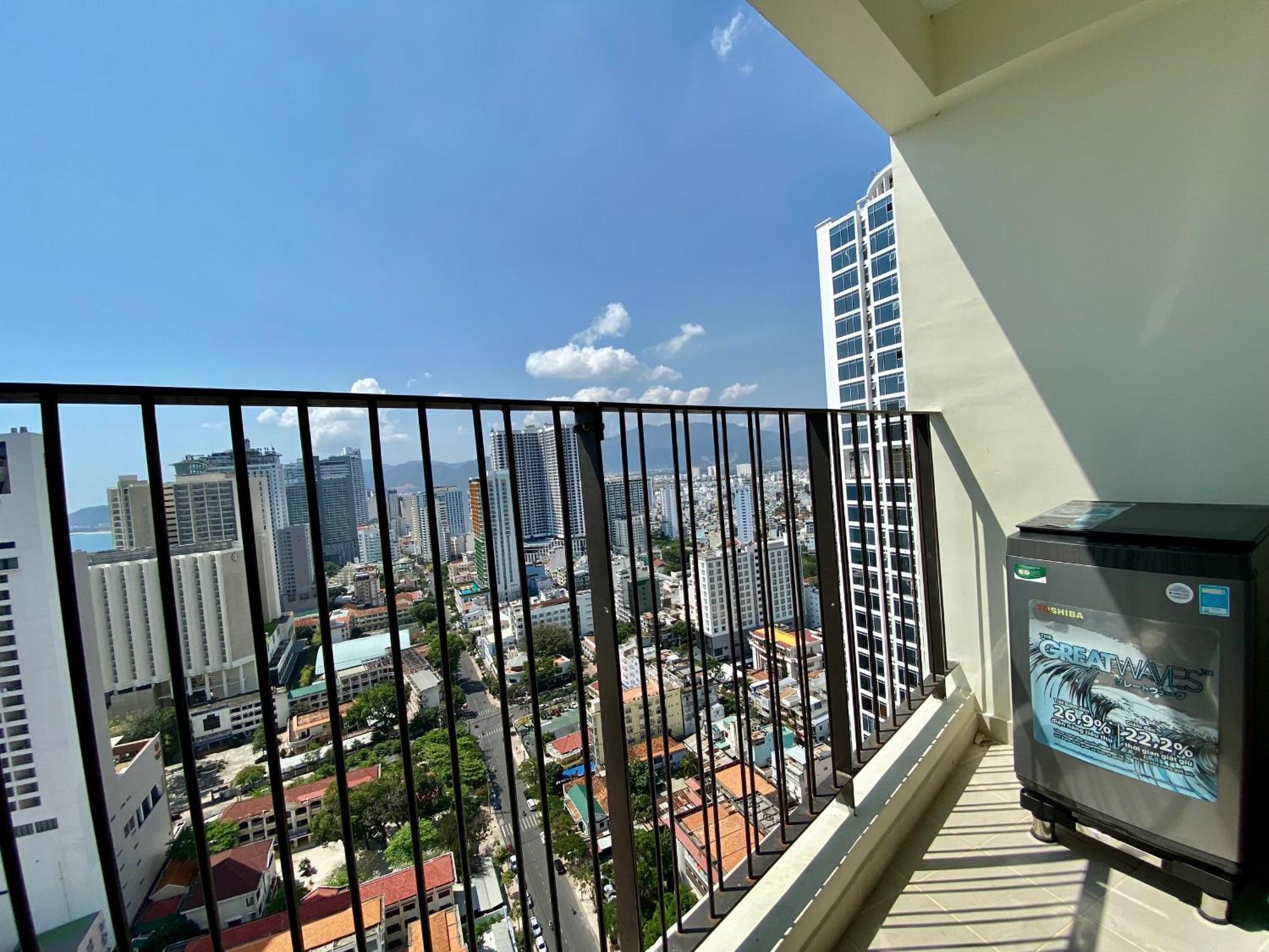 Wise Stay Gold Coast Apartment نها ترانج الغرفة الصورة